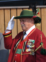 Ehrenhauptmann Herbert Ostermann beim 57.Bataillonsschützenfest 2010 in Kematen (c) Gapp Luis